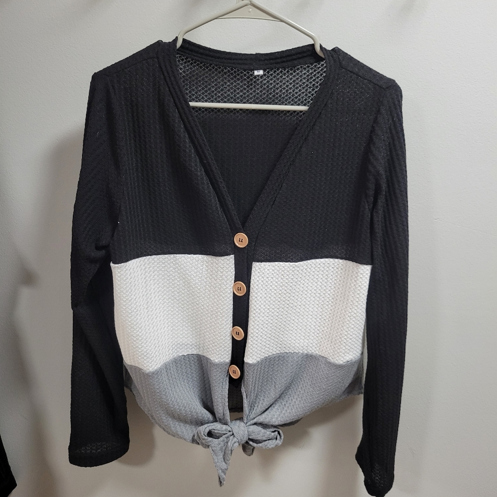 Light sweater with tie front